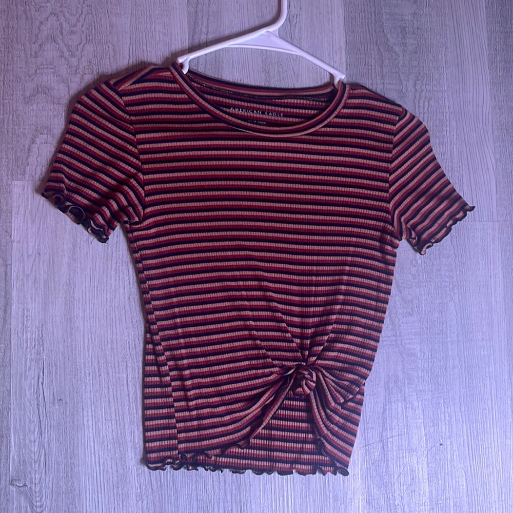 Stretchy comfortable striped T-shirt